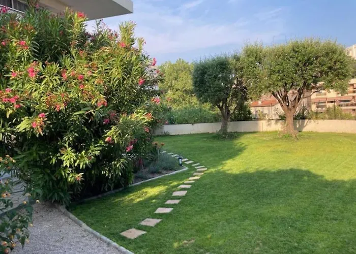 Lägenhet 3 Pieces Avec Grand Jardin Cannes