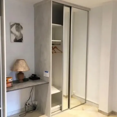3 Pieces Avec Grand Jardin
