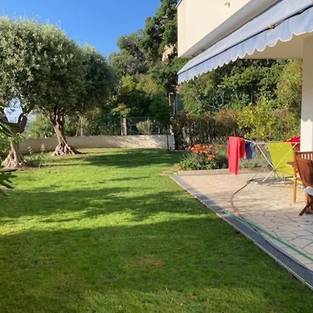 3 Pieces Avec Grand Jardin Apartment Cannes